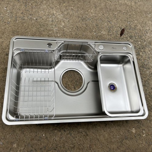 Chậu rửa bát 1 hố lớn Bancoot 8050 (800x500x230mm)