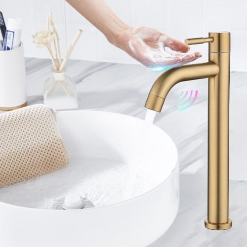 Vòi cảm ứng 1 chạm rửa mặt cao 30cm màu vàng Miken MKV-77031G (Pin)