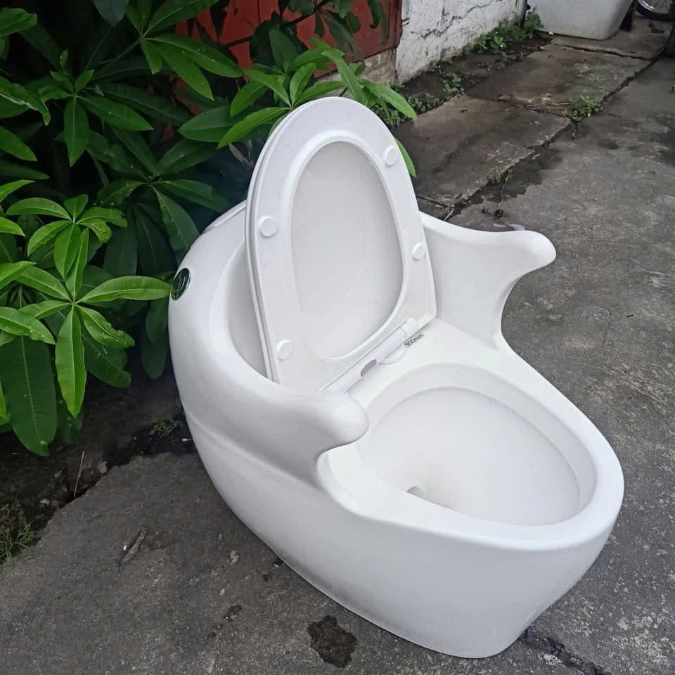 Bồn cầu màu đen Miken MKB-0889 - Image 5