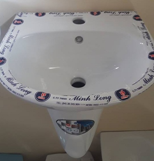 Chậu rửa mặt lavabo dương bàn đá hình ô van KOKKU 376-1 (415x335x150mm) - Image 4