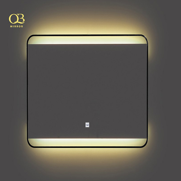 Gương phòng tắm đèn led có khung QB QL951TT (800x600mm) - Image 3