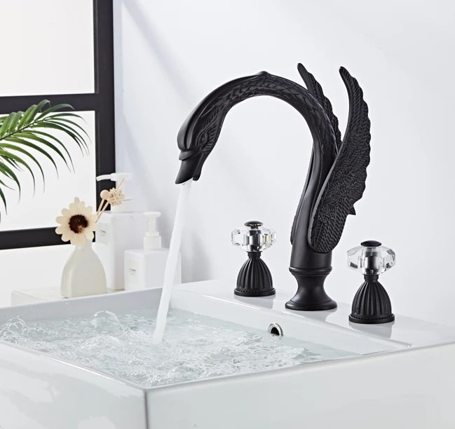 Vòi chậu lavabo mạ màu đen Miken MK-8026B (Cao 25cm) - Image 6