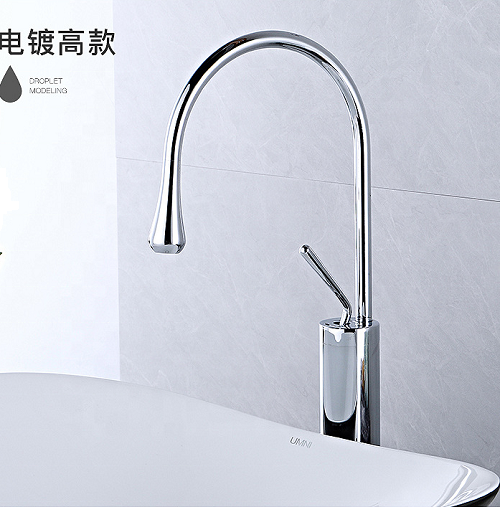 Vòi chậu rửa mặt nóng lạnh mạ vàng hồng Rose Gold Kamada KM-6212E - Image 3
