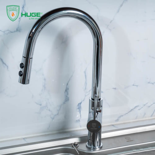 Vòi rửa bát dây rút màu đen Huge H-V6811P - Image 3